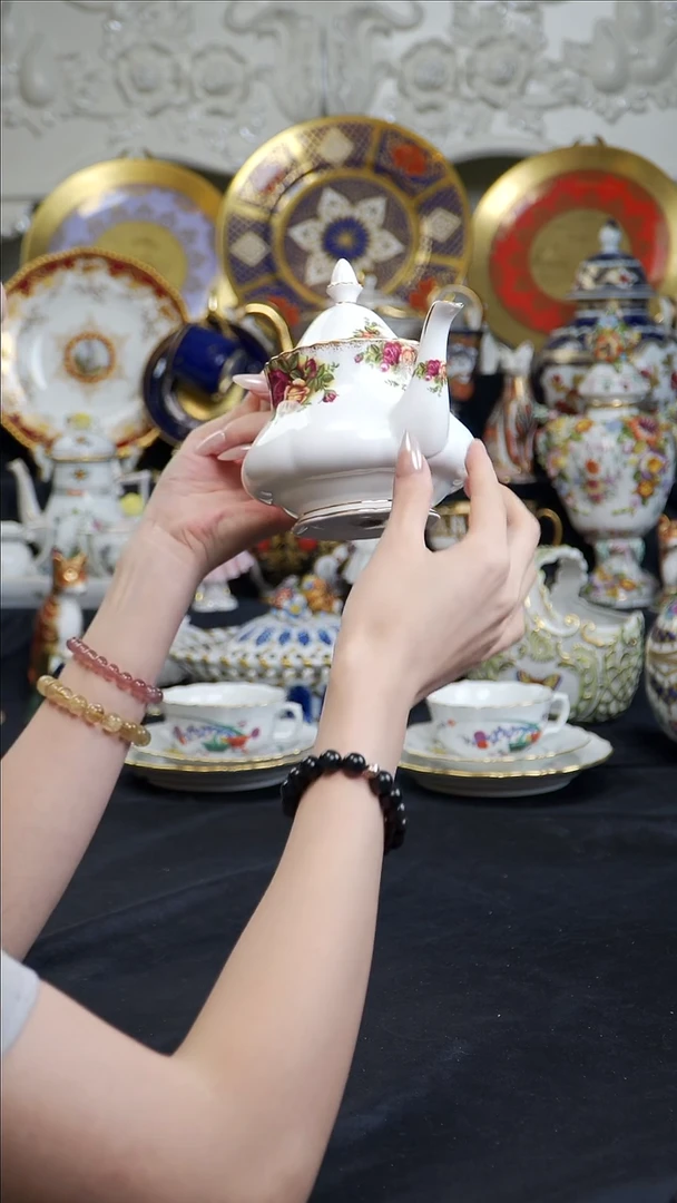 骨瓷婷婷中古器物如图所示54