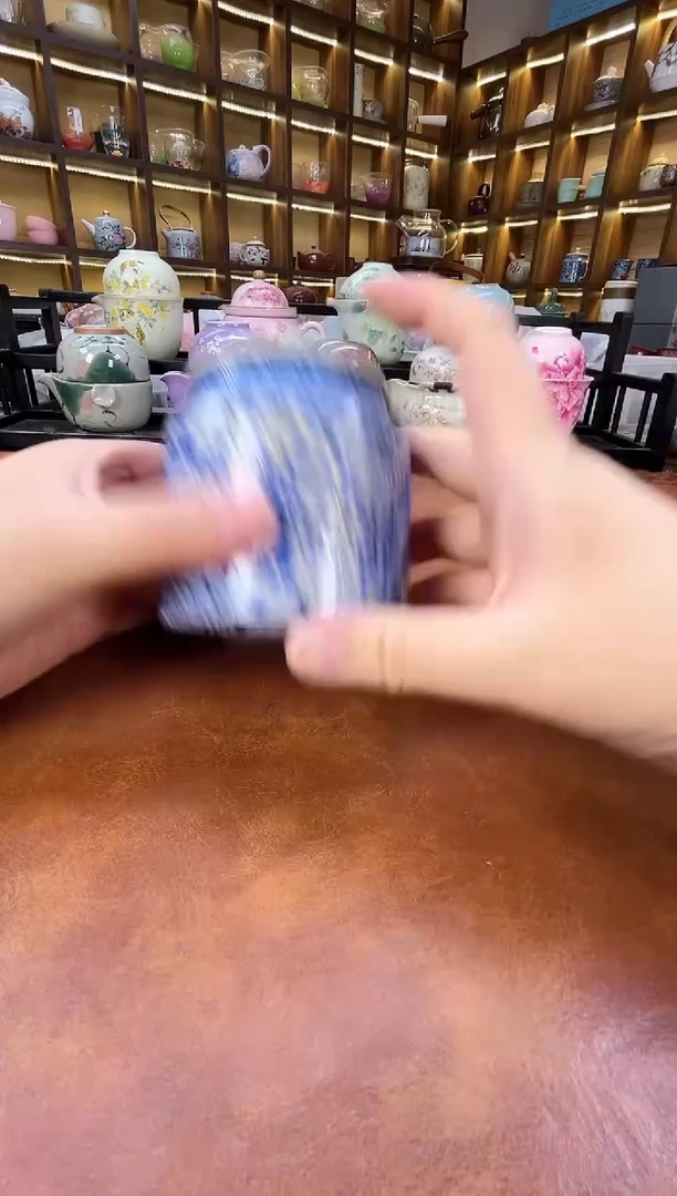 青花茶叶瓶...........