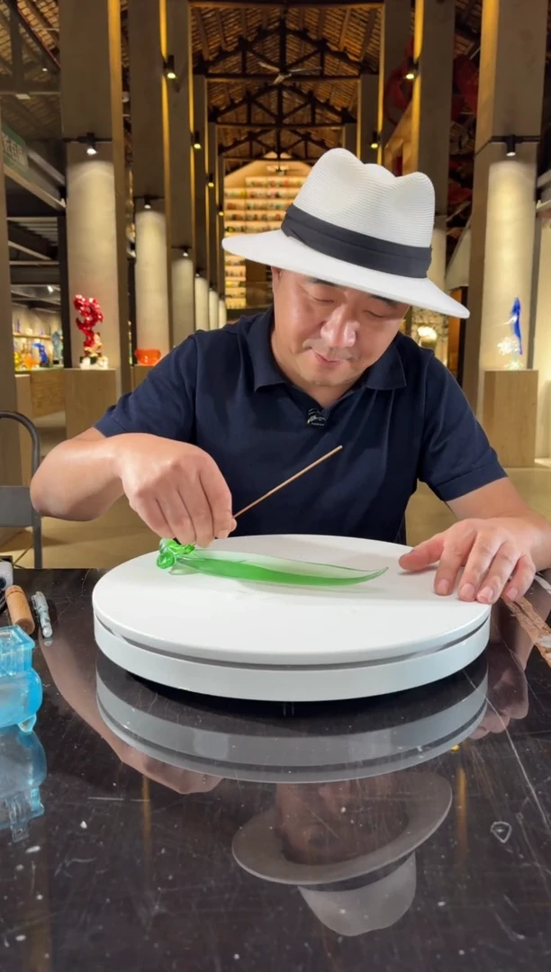 摆件祖母绿竹节香插