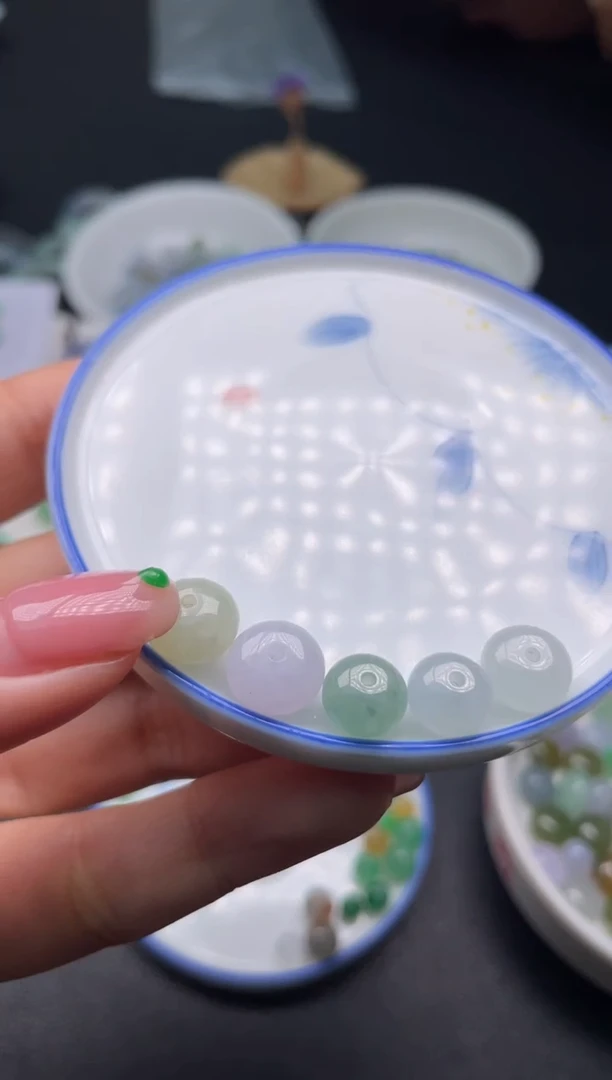 【闪购商品】翡翠颈饰未镶嵌啊A156