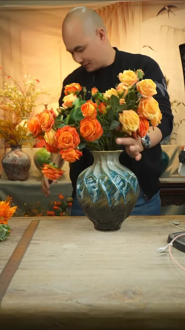 高24 口10陶瓷花瓶