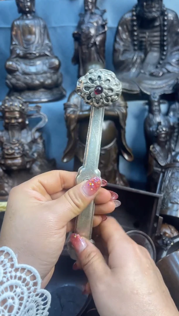 【闪购商品】1案台摆件 物品摆件