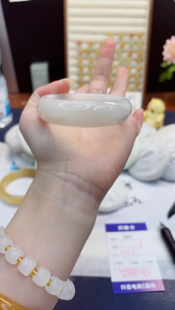 未镶嵌手镯石英质玉41-财气镯-圈口55