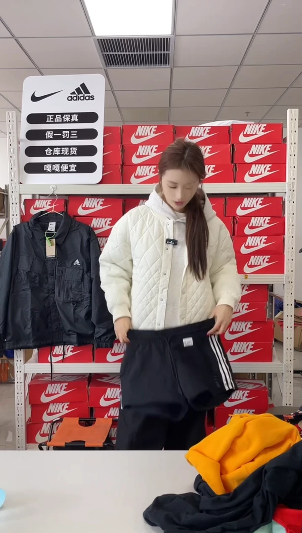 编码201  尺码xl  胸围衣长  正品直播间过款