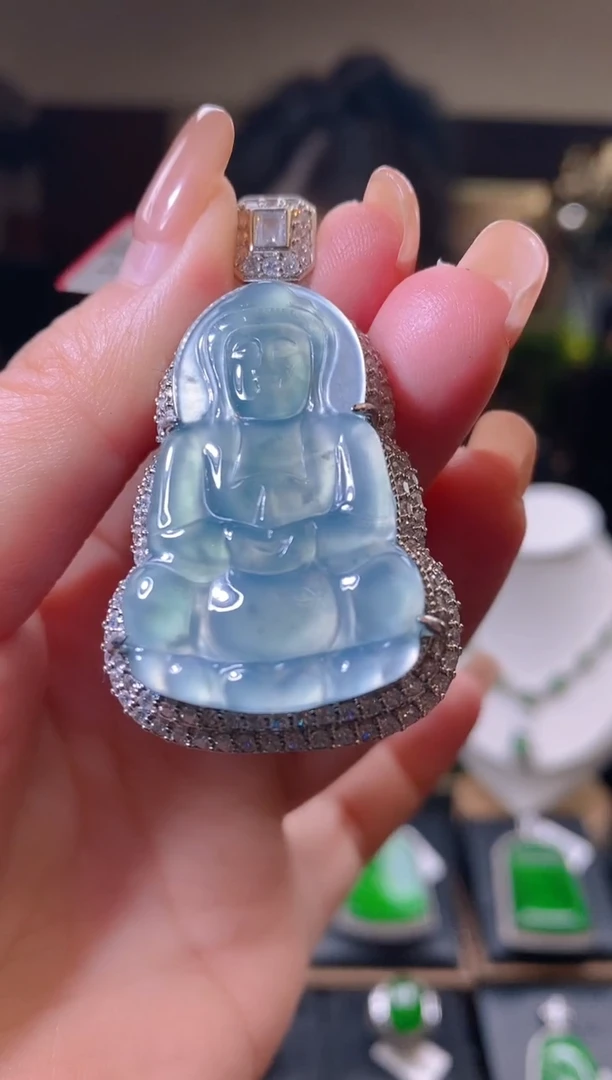 【闪购商品】翡翠吊坠(不含链)未镶嵌多样性发其一