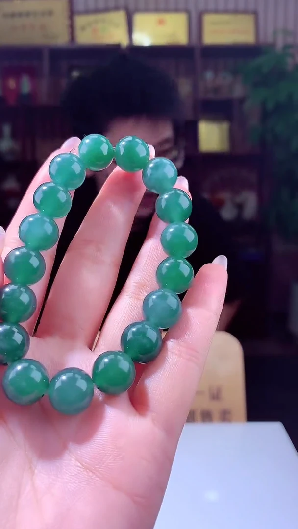 翡翠未镶嵌颈饰天然翡翠（拍一发二）