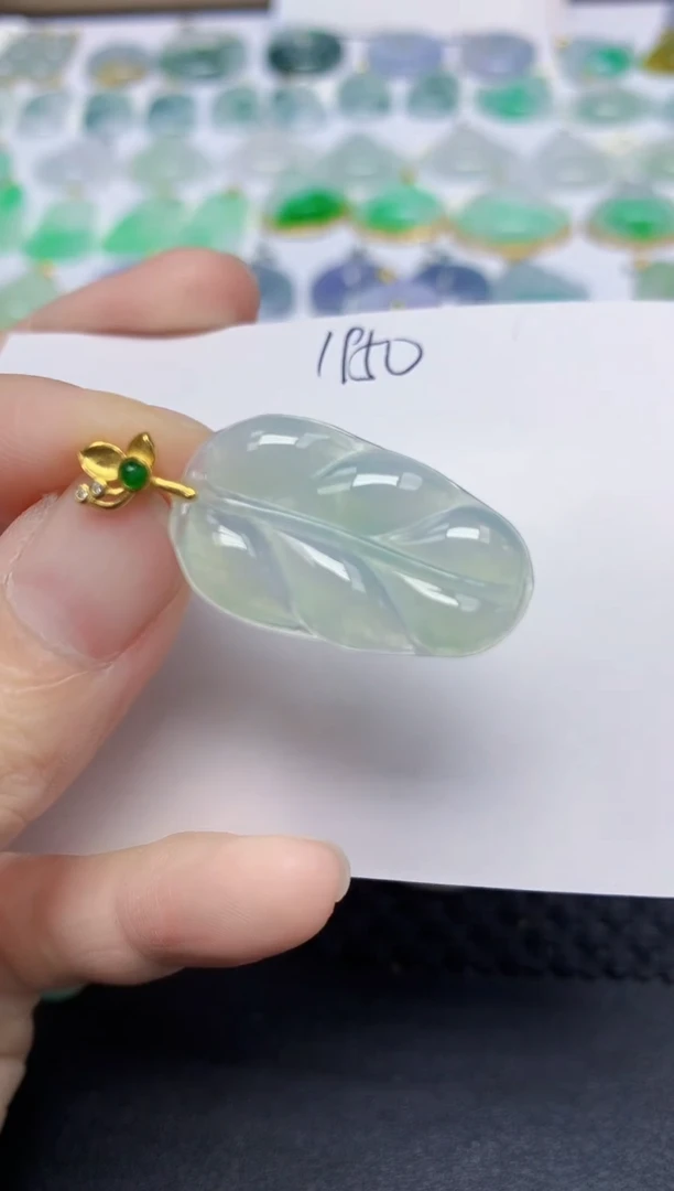 翡翠未镶嵌颈饰天然缅甸翡翠A货