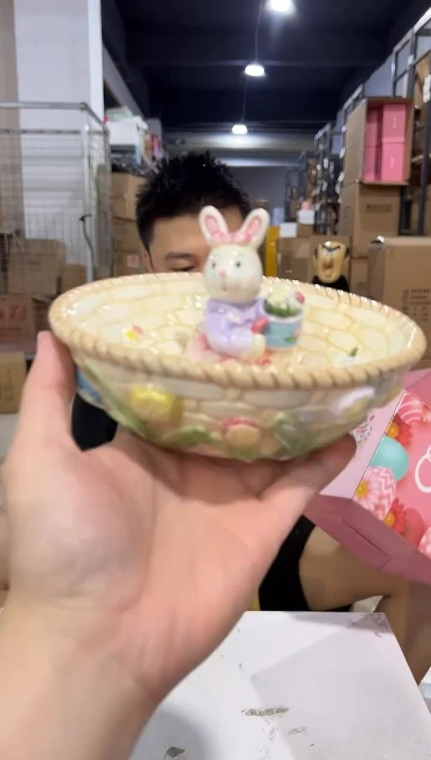 瓷片粉色原盒兔子糖果碗