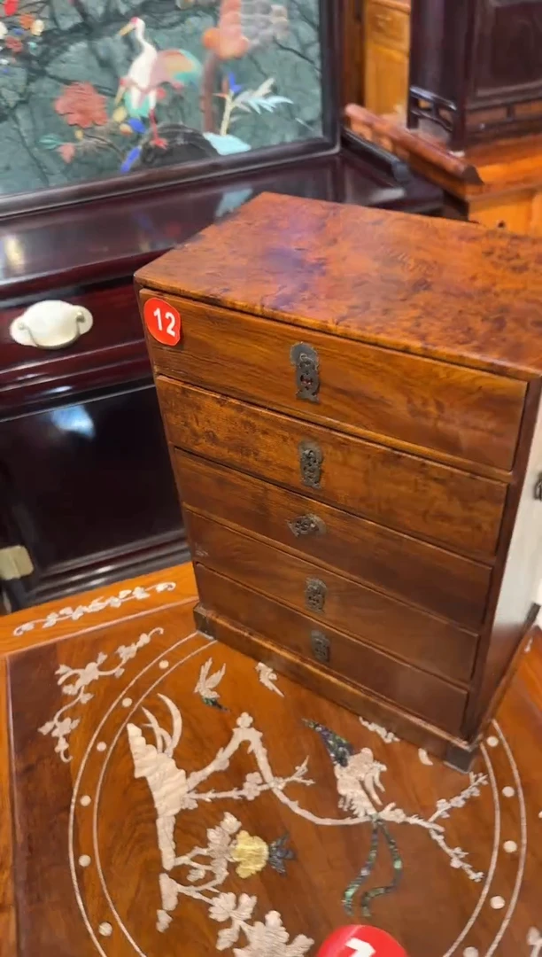 【闪购商品】木木艺黄花梨花纹五斗柜858.8888