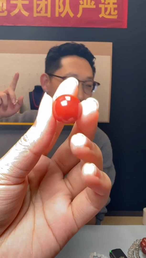 【闪购商品】南红玛瑙吊坠(不含链)未镶嵌约16mm南红火焰纹单珠