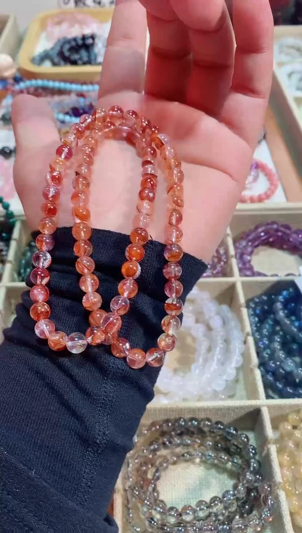 【闪购商品】水晶手链未镶嵌锦鲤胶花多圈 (多样性发其一）