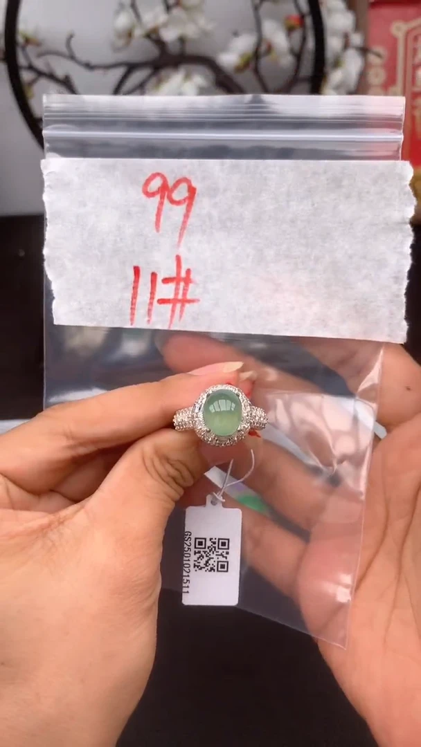 定制翡翠未镶嵌缅甸天然A货翡翠拍一发一