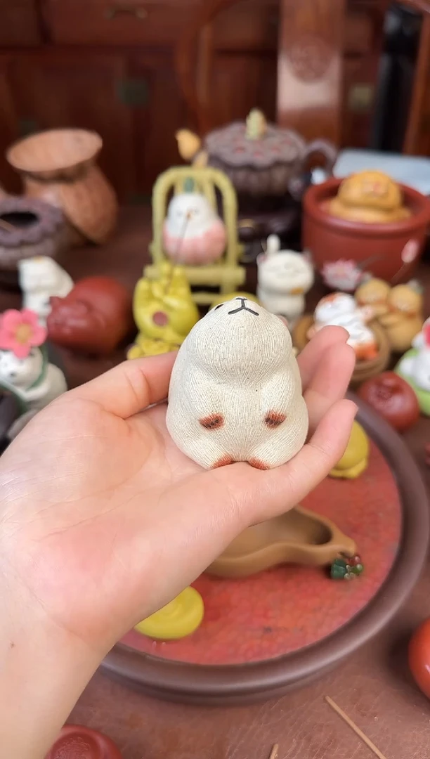 紫砂茶宠望月兔子