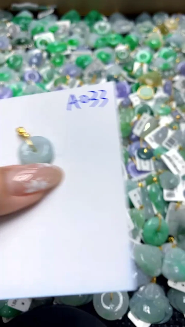 【闪购商品】翡翠颈饰合金111111111111111111