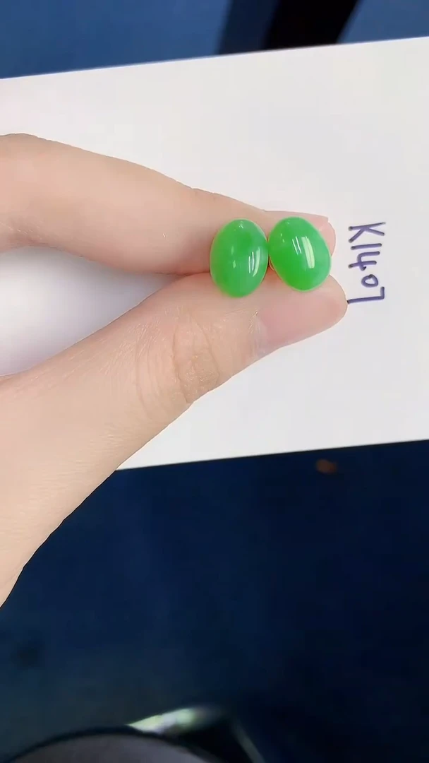 颈饰18K金镶嵌翡翠天然翡翠缅甸A货