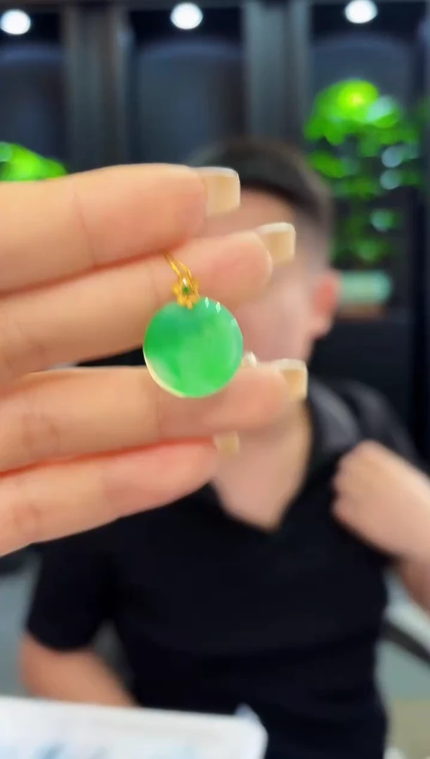 翡翠18K金镶嵌颈饰 缅料A货/支持复检/一件