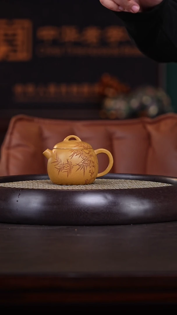 【闪购商品】紫砂茶壶十竹斋26-08 段泥紫砂壶160c