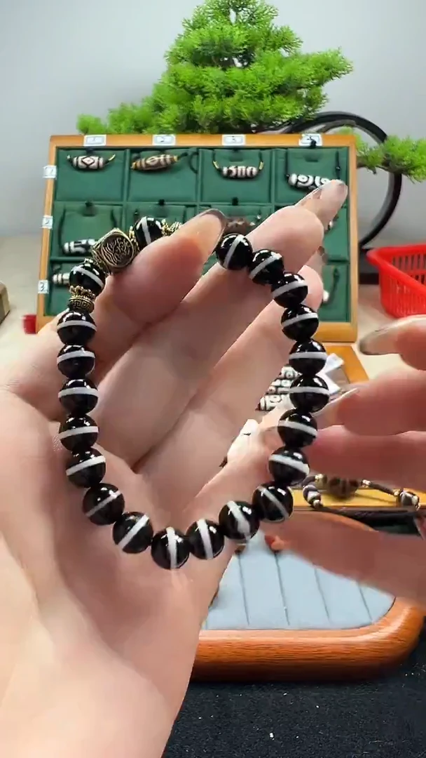 玛瑙/玉髓（覆膜）颈饰合金2.（微瑕）