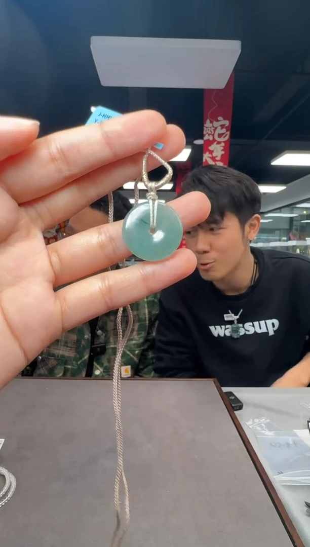 【闪购商品】翡翠吊坠(不含链)未镶嵌翡翠吊坠