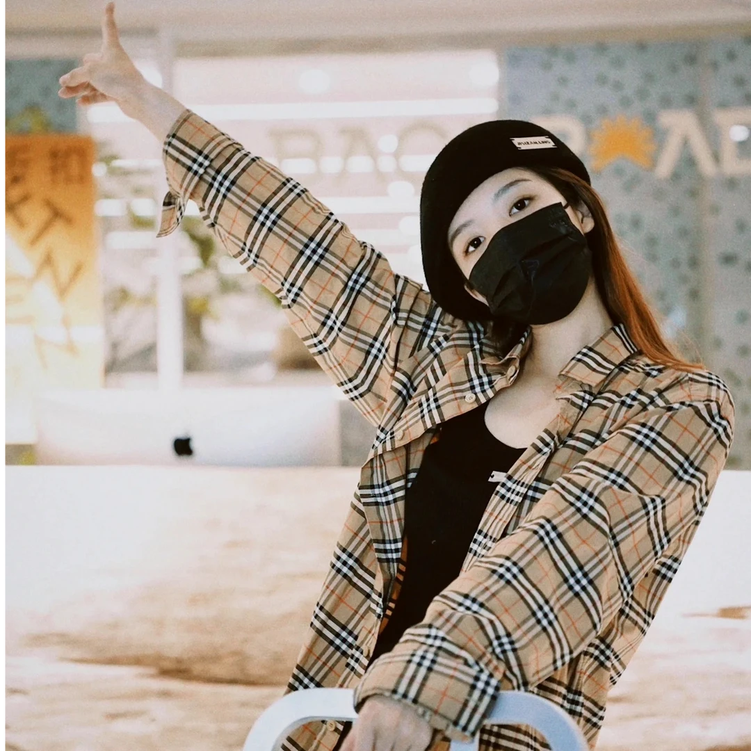 99新 BURBERRY/博柏利 双双臻选/vv01054/博柏利衬衫/S码