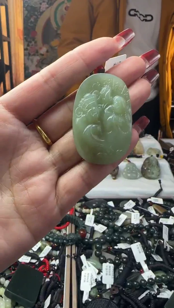 颈饰未镶嵌和田玉和田玉吊坠90