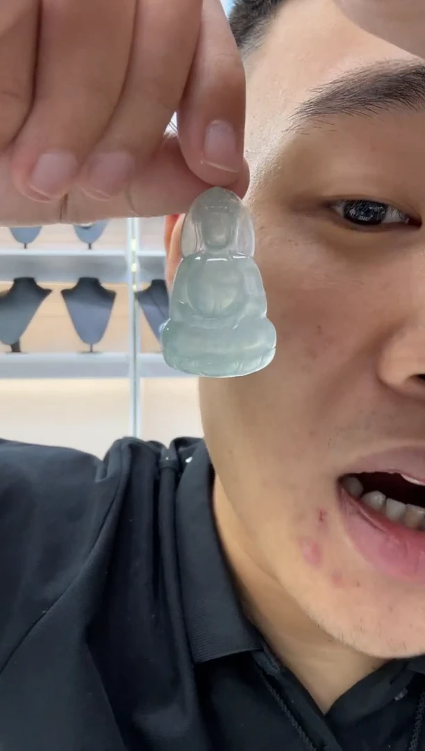 翡翠未镶嵌颈饰天然翡翠A货孤品一件