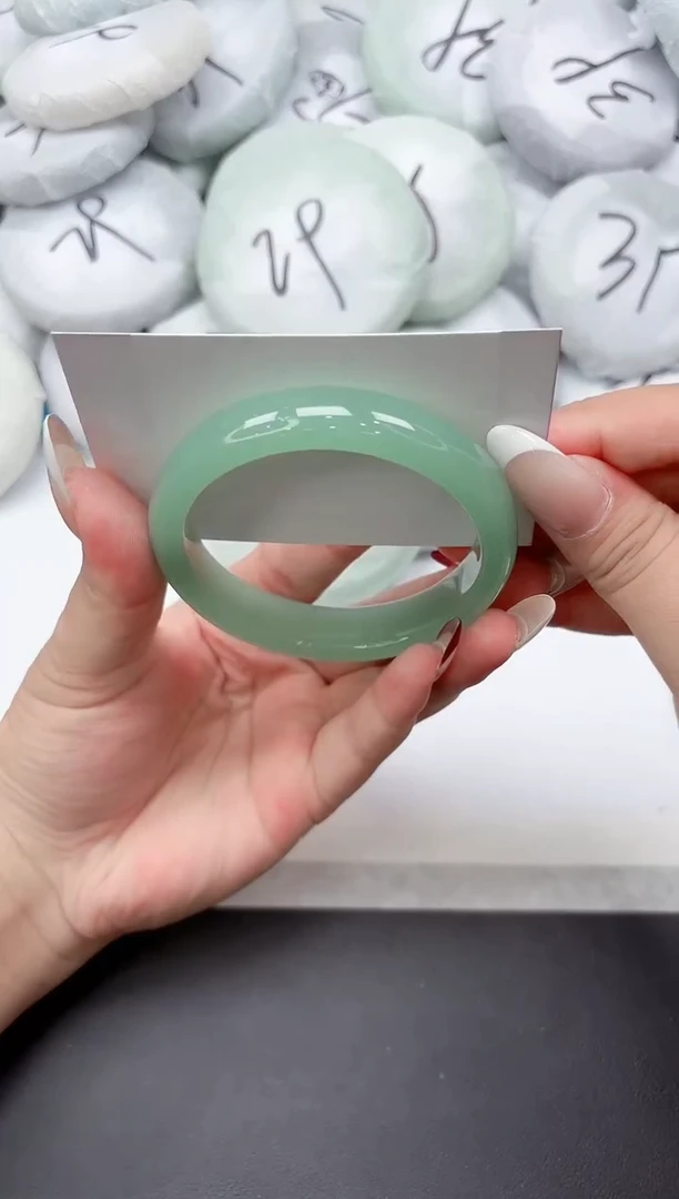 未镶嵌手镯石英质玉97-59.1