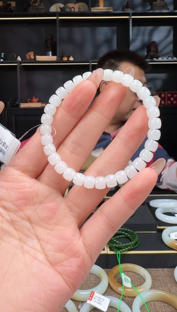 【闪购商品】和田玉1未镶嵌7mm金山极致手串