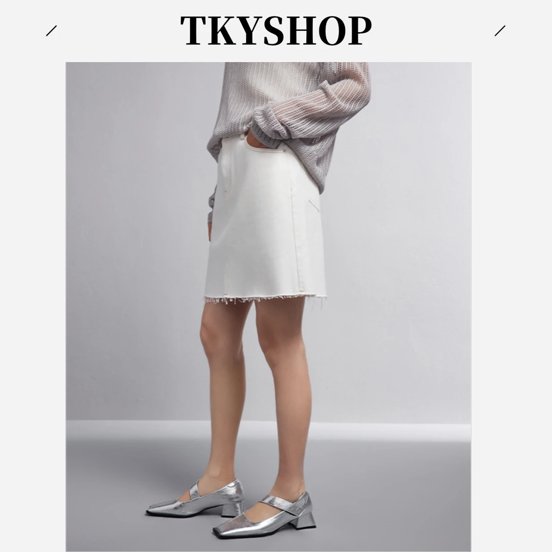 TKYSHOP度假清冷报纸风白色休闲百搭夏牛仔半身短裙 10H1RA02M016