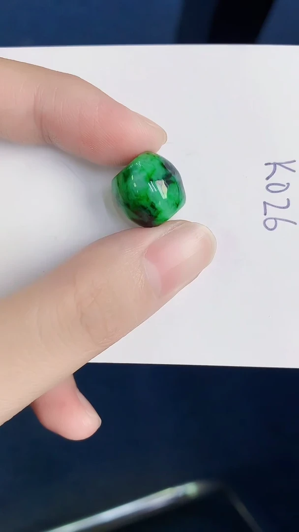 颈饰未镶嵌翡翠天然翡翠缅甸A货