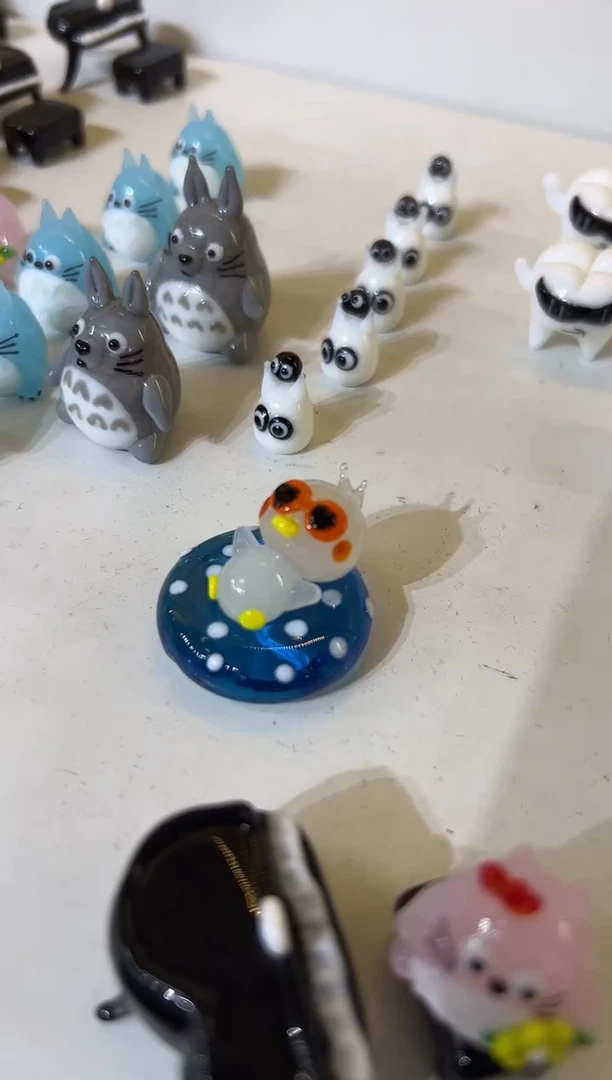 手工艺品琉璃?泳圈鸭子