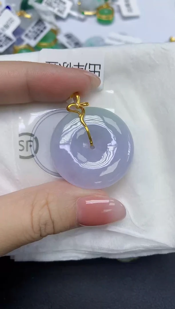 颈饰18K金镶嵌翡翠天然缅甸翡翠A货多样性发一件