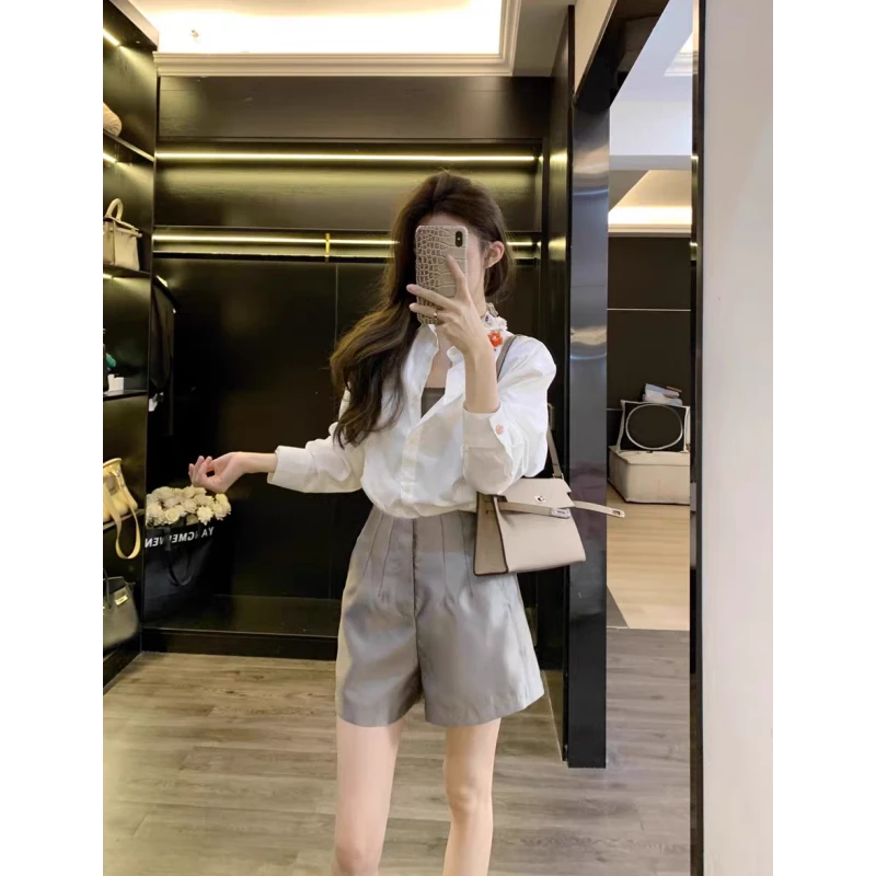 白色衬衫女2025春夏季新款女装减龄漂亮洋气小衫独特别致上衣潮