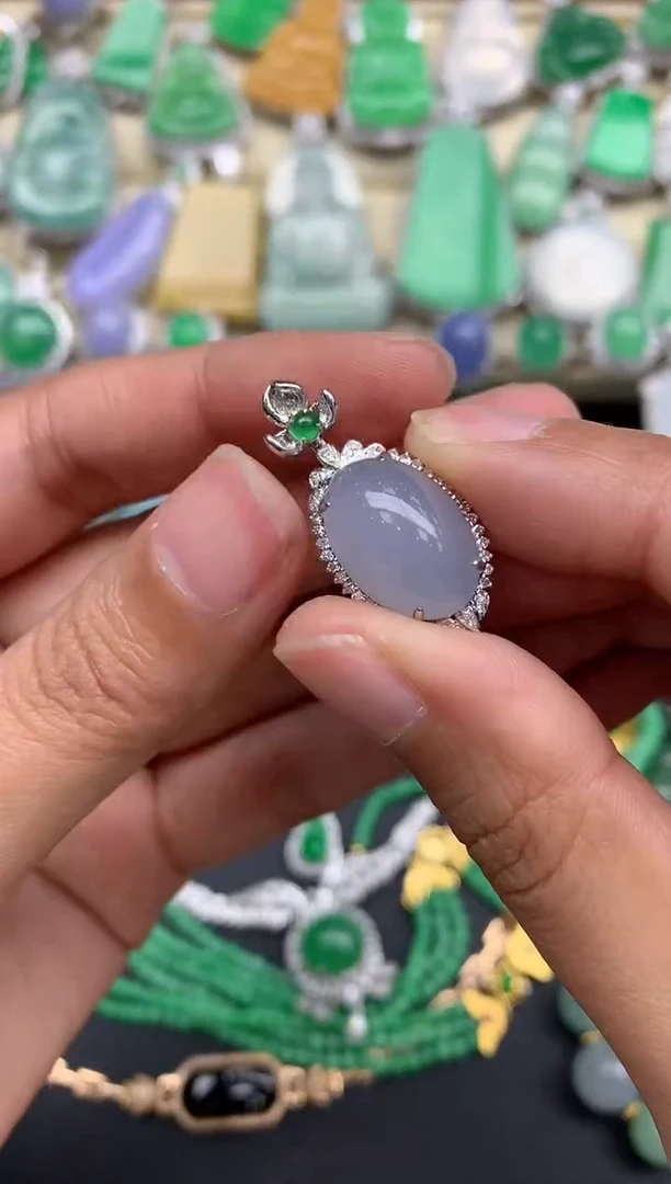 【闪购商品】翡翠颈饰18K金镶嵌130-中国好珍宝