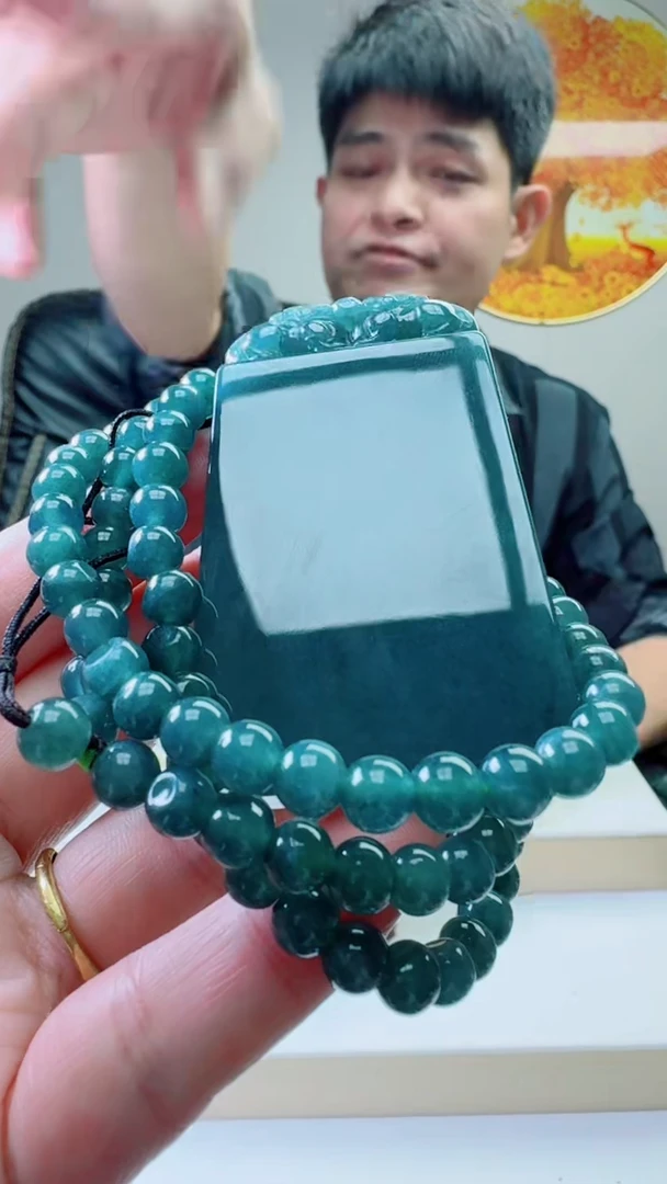 颈饰未镶嵌翡翠天然A货翡翠  多样性随机发其一