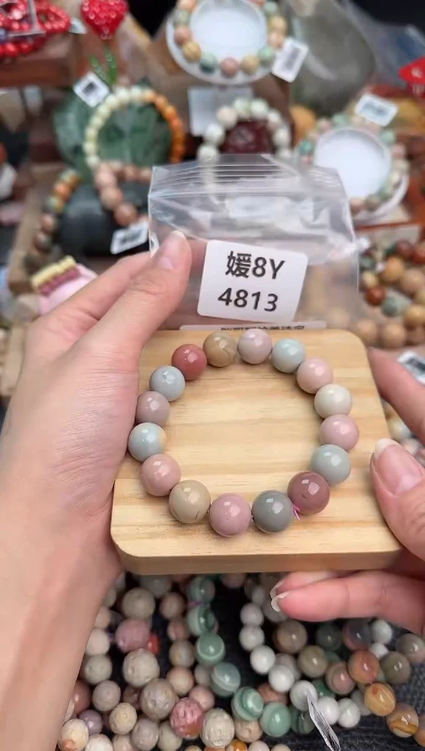 【闪购商品】石英质玉手链未镶嵌8Y4813