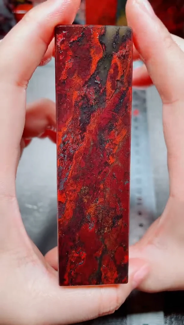 桂林鸡血玉素章3.0左右7