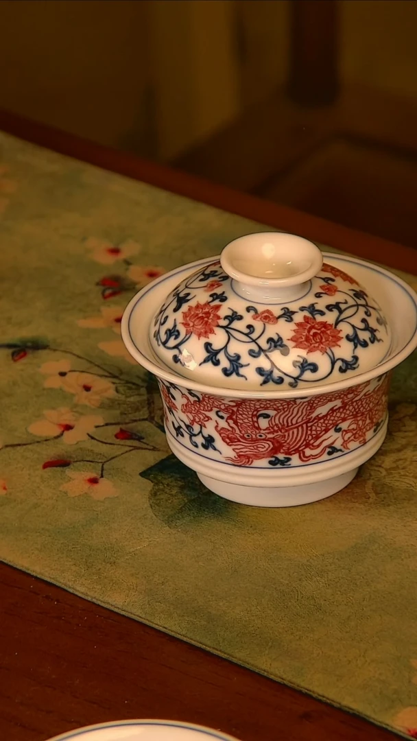 杯手工手绘杯杯很美丽