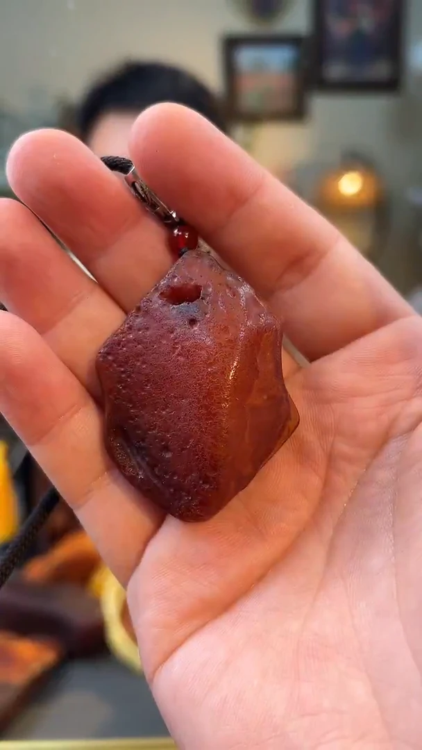 琥珀颈饰未镶嵌吊坠