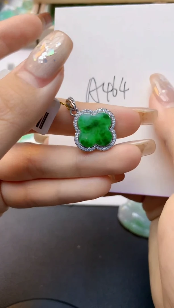 颈饰未镶嵌翡翠天然A货翡翠百元以上9元证书费自理