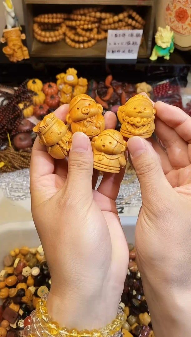 【闪购商品】柏木（崖柏）把件摆件拍1发4