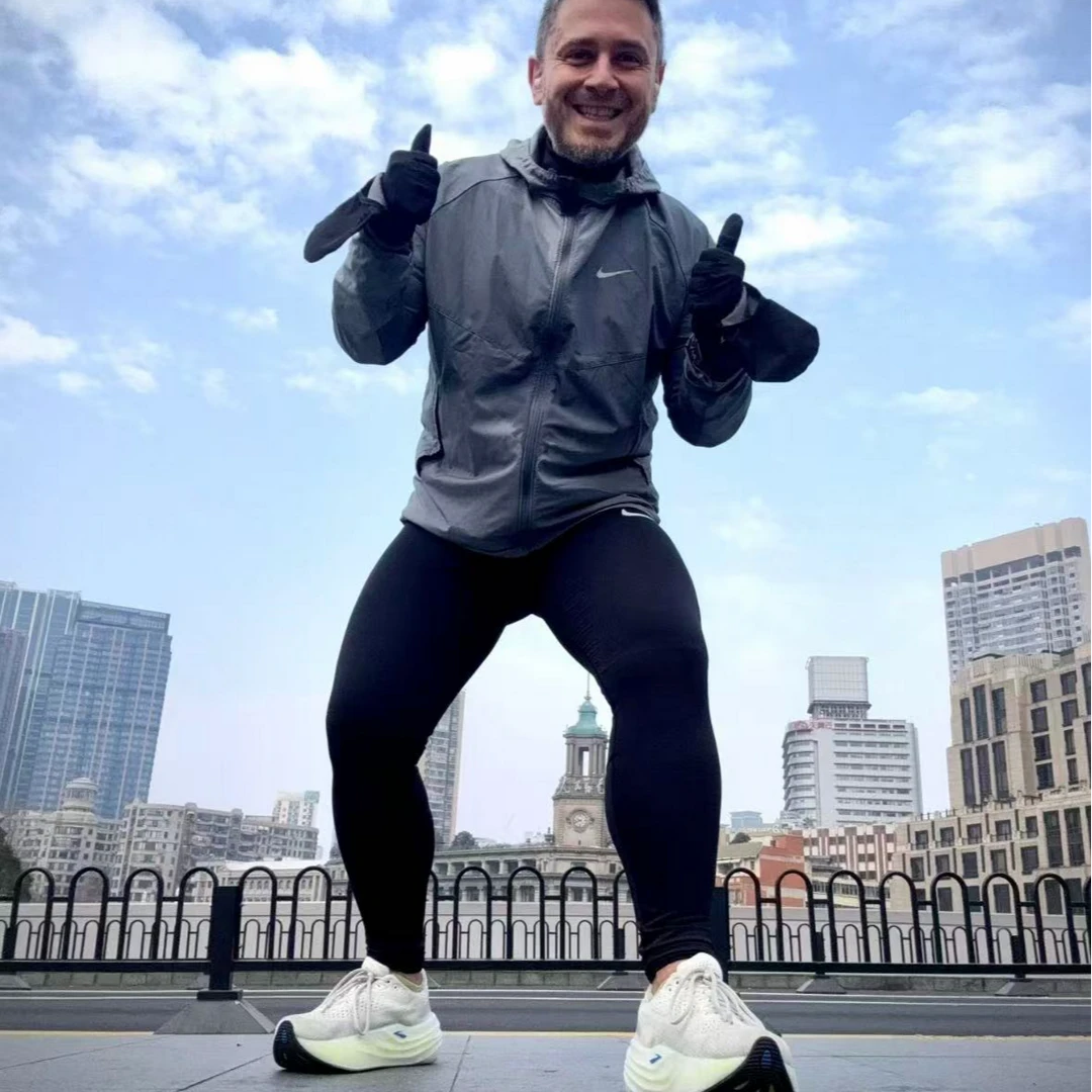 正版夏季新款休闲鞋骑行鞋"BLKS"A2