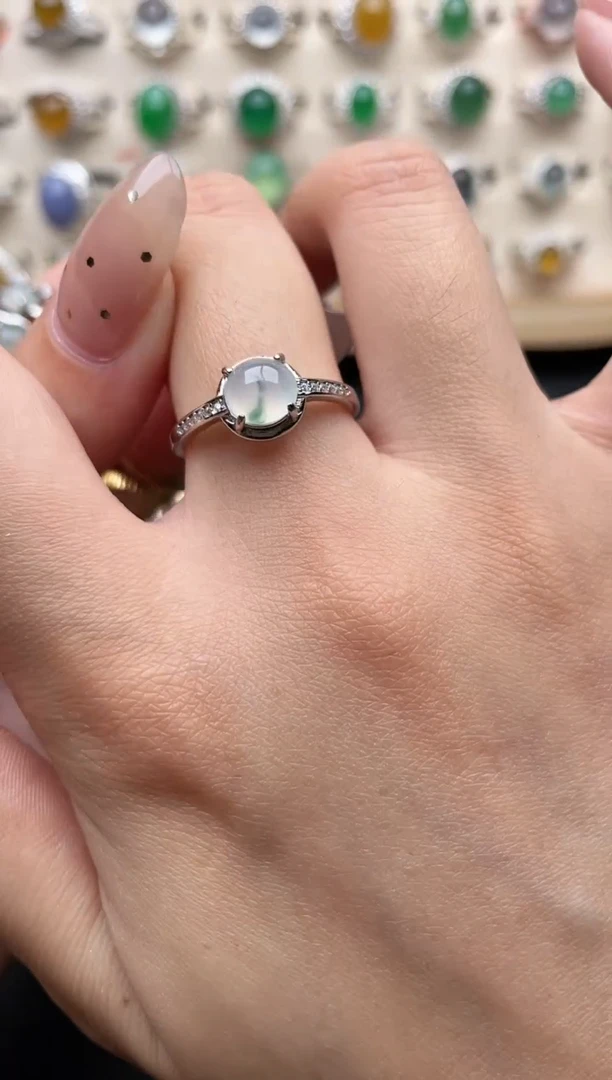 【闪购商品】翡翠戒指银S925镶嵌一物一证一礼盒