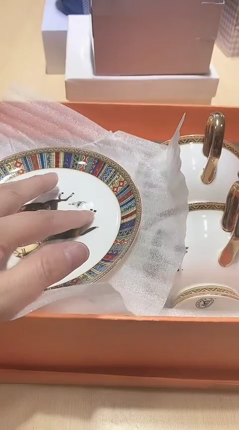 瓷片生活的本意就是开心@@1