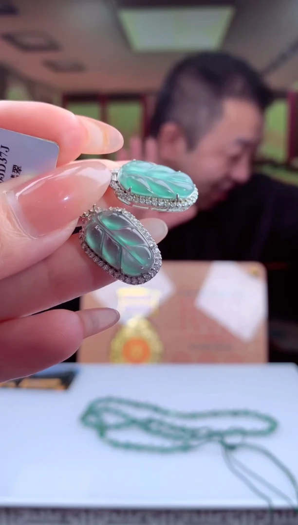 定制翡翠未镶嵌天然翡翠（拍一发一）