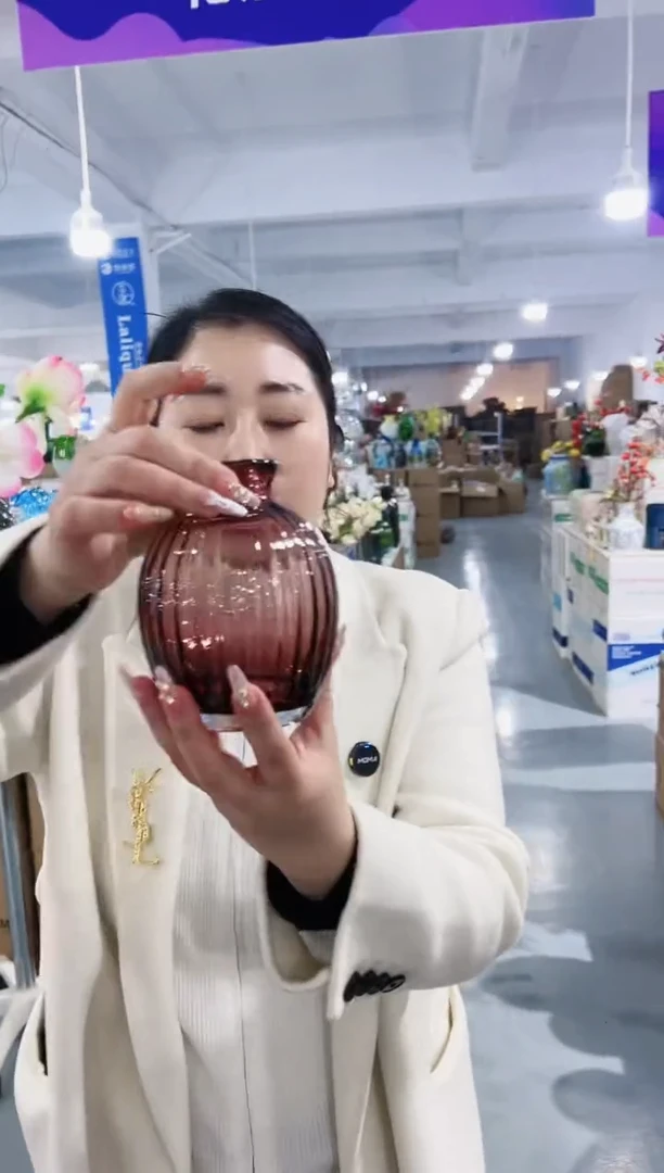 【闪购商品】玻璃花伴你花瓶-微瑕-NUV72