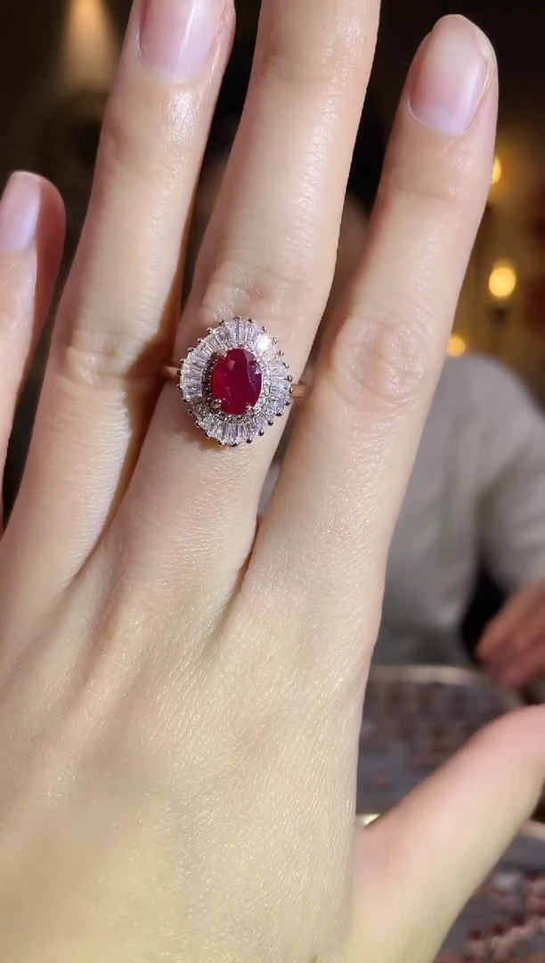 银S925镶嵌手饰红宝石手饰