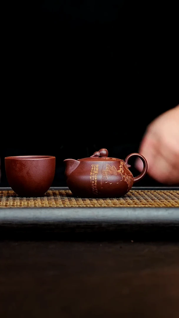茶壶紫砂宜兴紫砂壶      52 送两个杯子