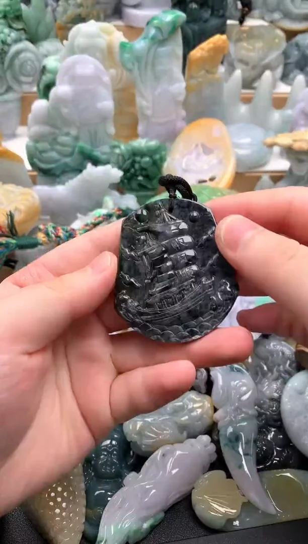 吊坠(不含链)未镶嵌翡翠1