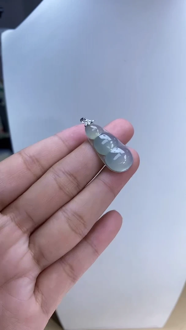 未镶嵌定制翡翠挂件